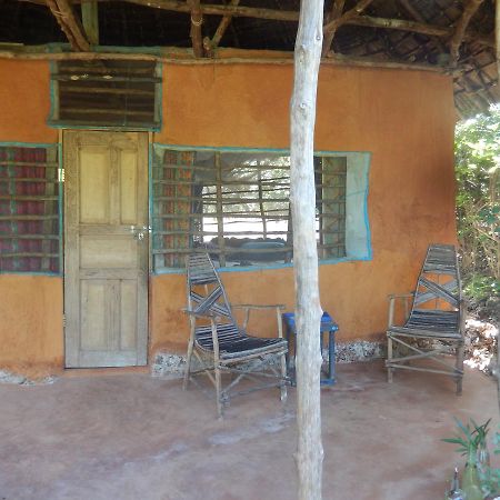 Wasini Island Bandas Exterior photo